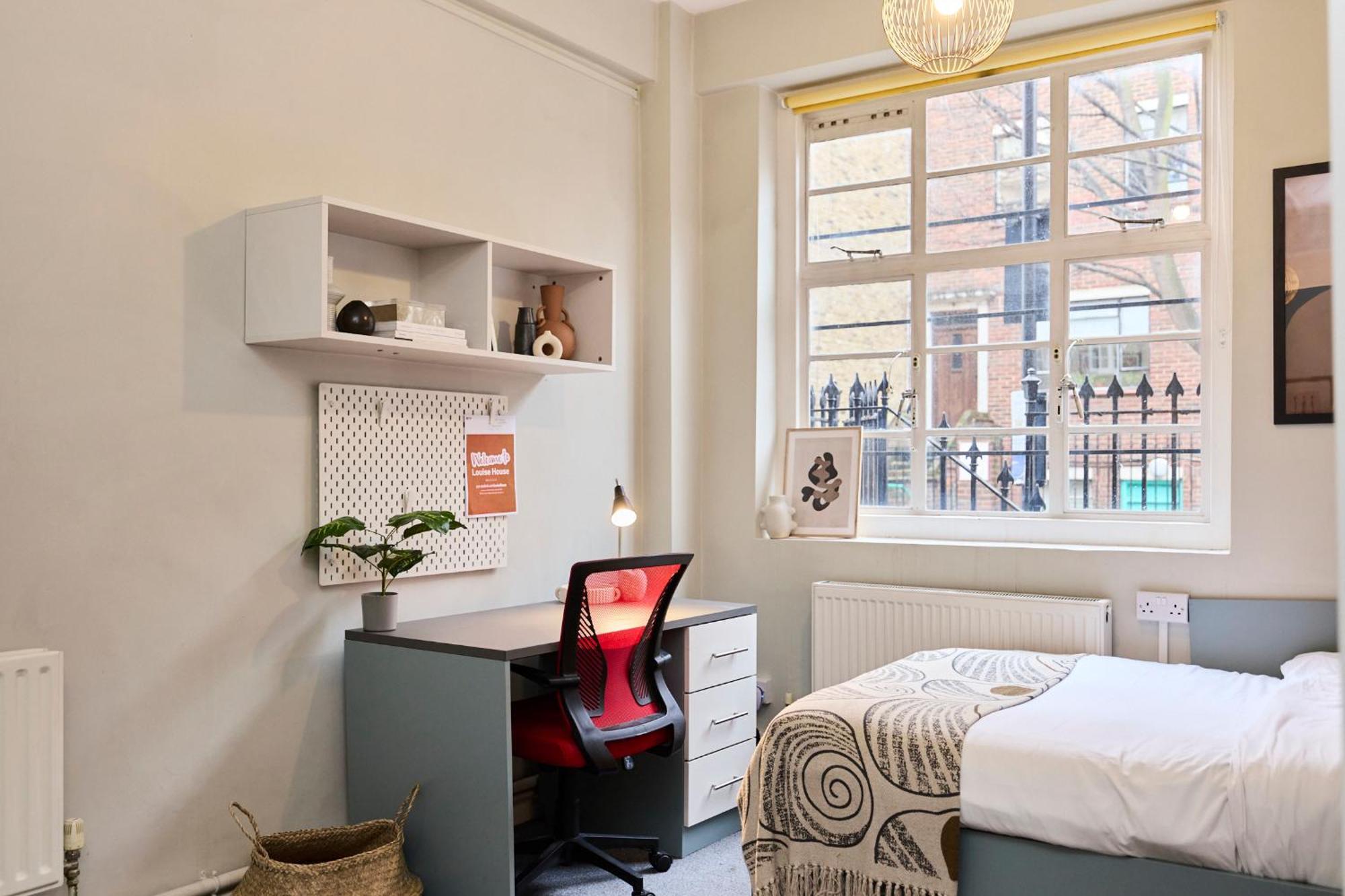 Louise House Hostel ロンドン エクステリア 写真
